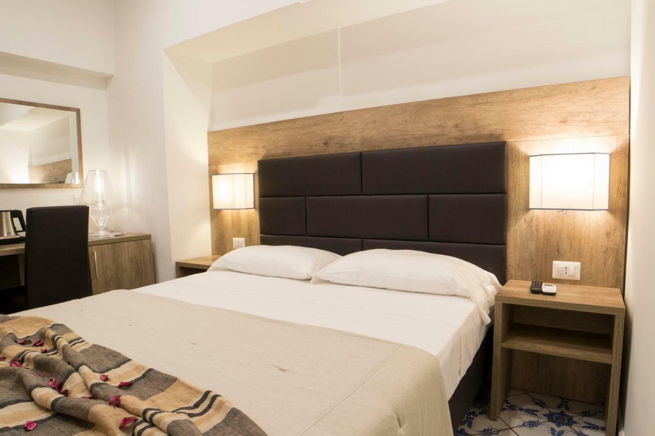 Morelli Suite Napoli Eksteriør bilde